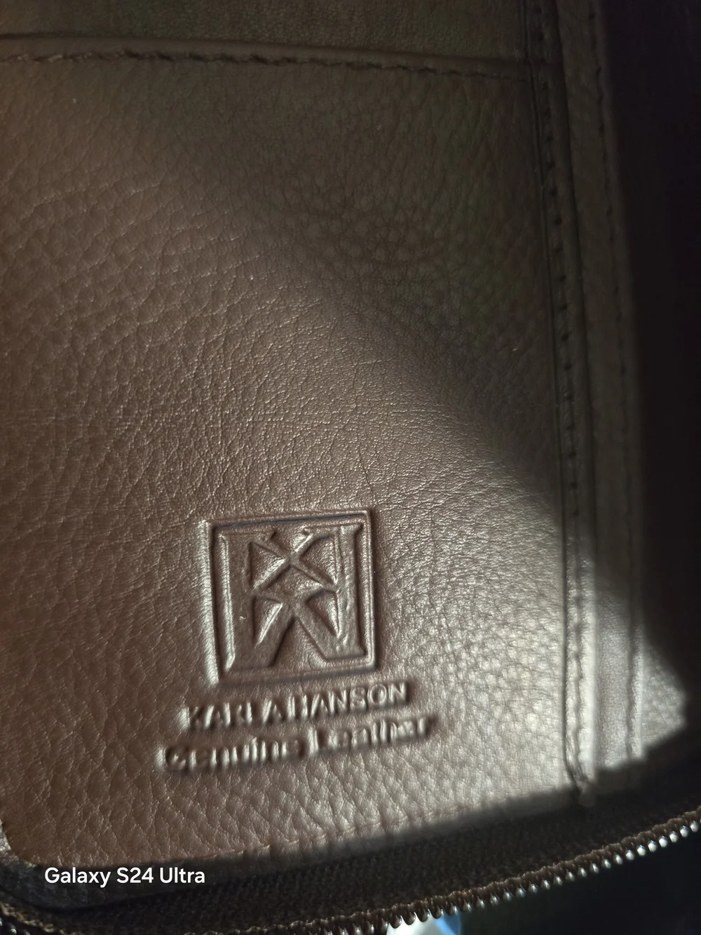 Karla Hanson Brown  Wallet New